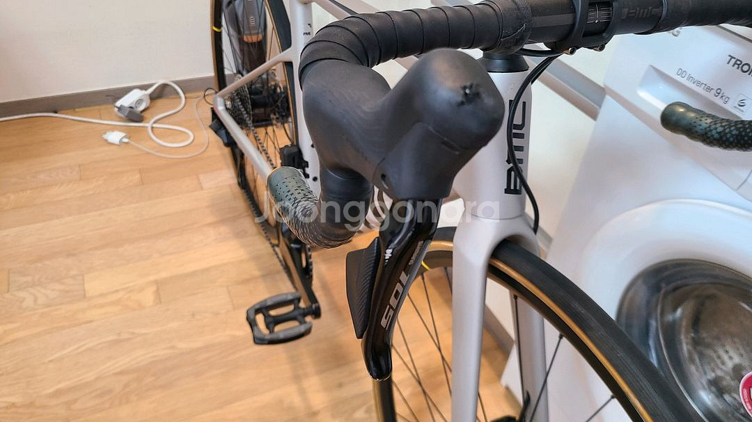 인하 로드명가 BMC 팀머신 SLR FIVE 신형105 Di2 카본 급매--5