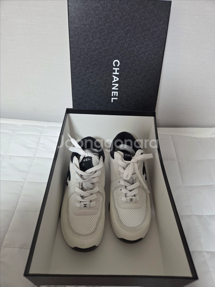 샤넬 CC 로고 테니스 스니커즈 36--0