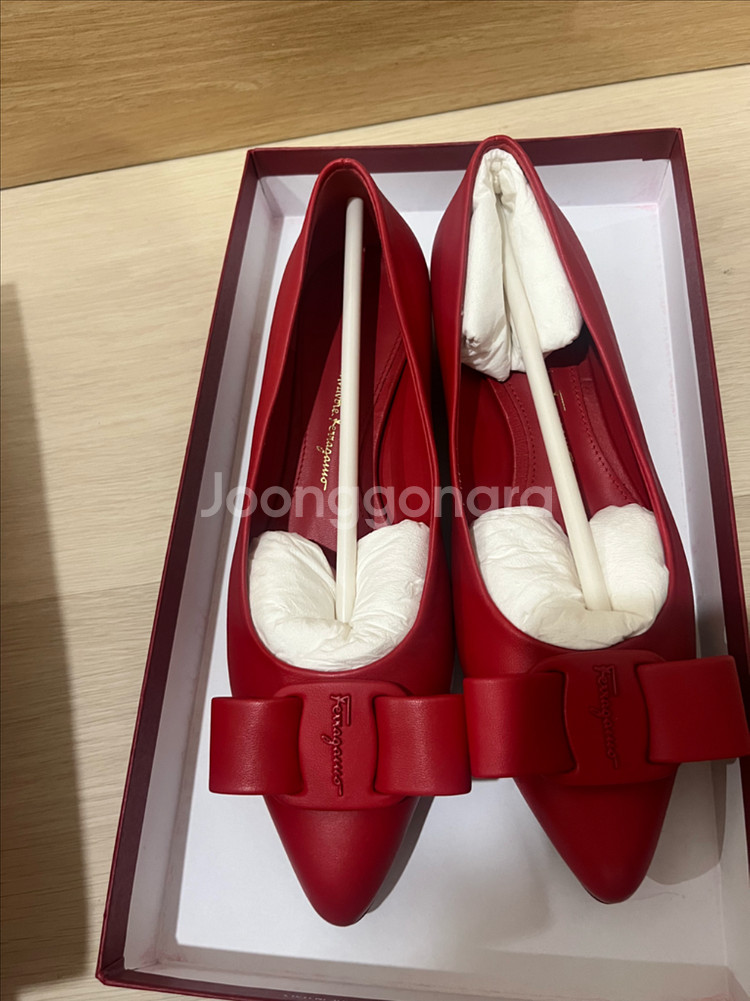 발렌티노 비바 플랫 5.5(230)--4