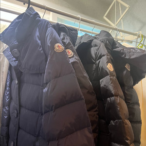 몽클레어 여성 패딩 점퍼 4벌 일괄