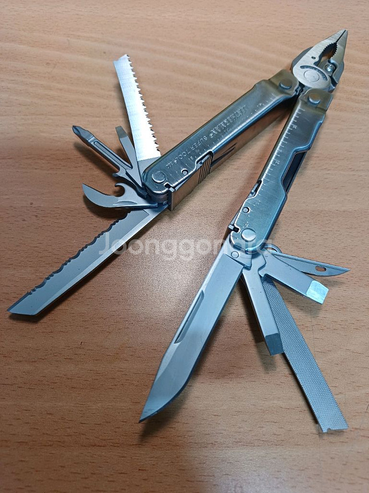 레더맨 멀티툴. 슈퍼툴 300 미사용품--6