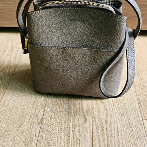 닥스 미니 버킷백 크로스백