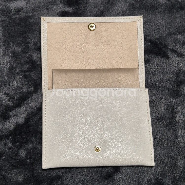 부쉐론 이어링 파우치 귀걸이 여행용 케이스--1