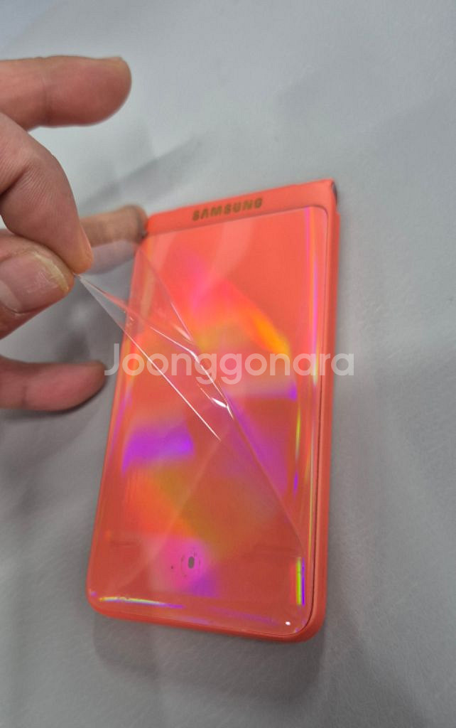 삼성 폴더폰 폴더2 한소희폰 초기필름 그대로--0