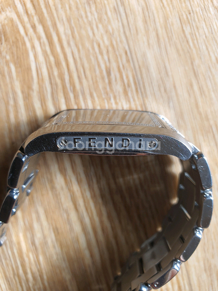 펜디 남성 시계--3