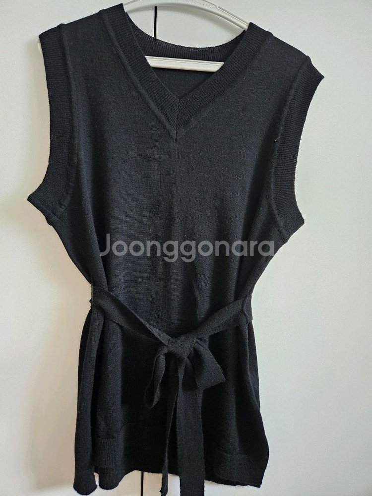 카티아조 블랙 럭셔리 울 베스트--0