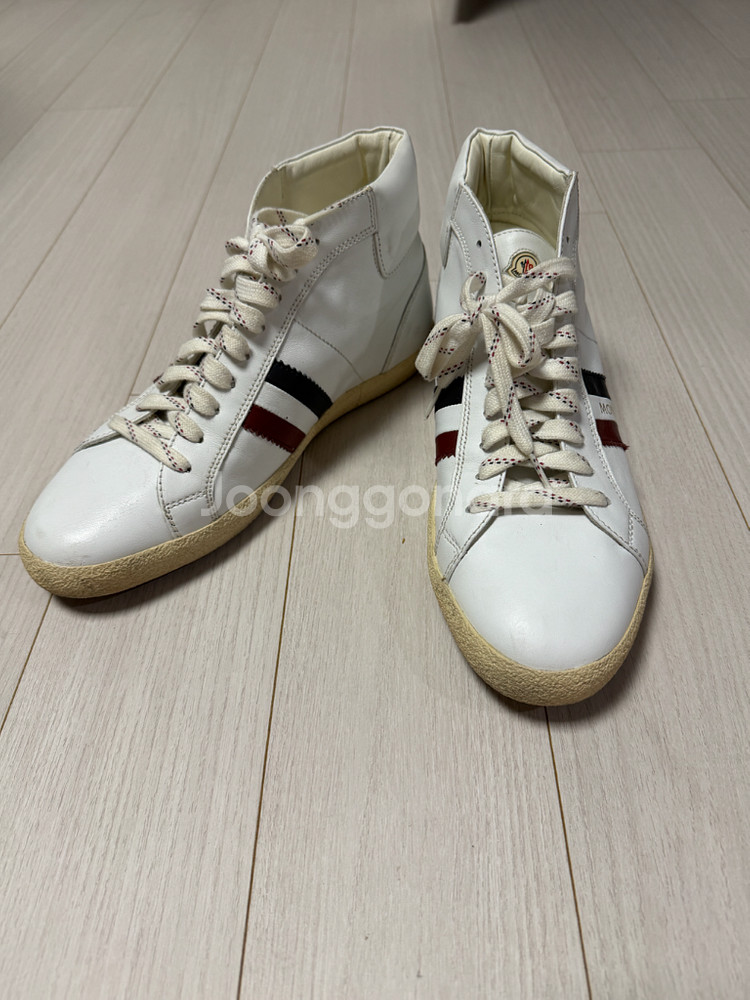 몽클레어 스니커즈 팝니다--4