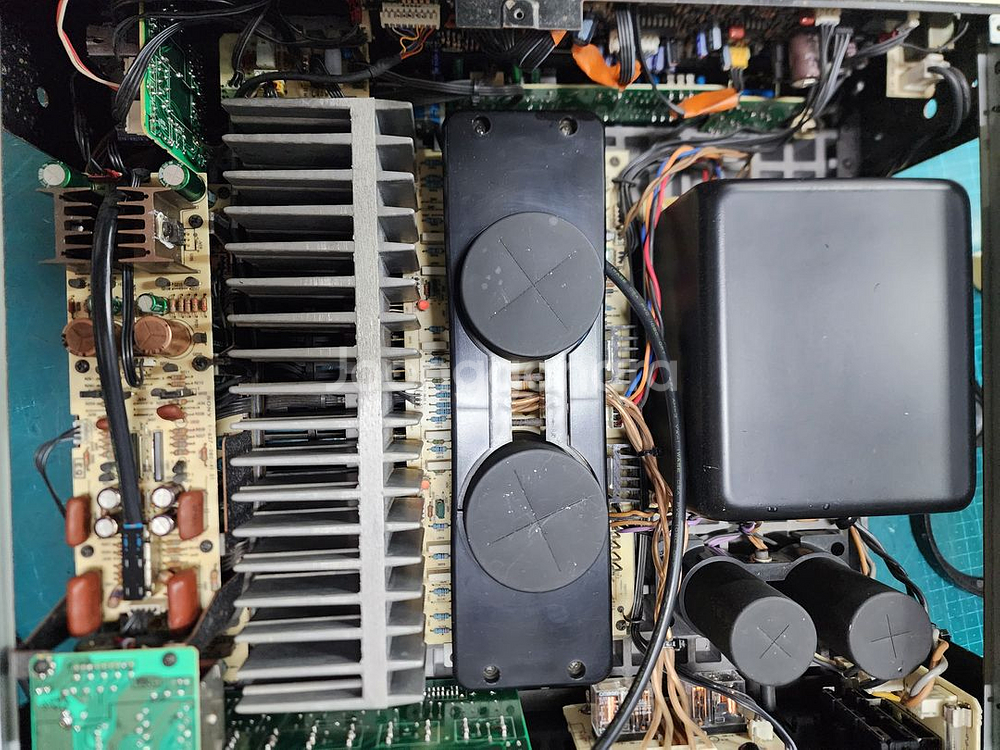 소니플레그쉽 인티앰프 F333ESJ입니다--4