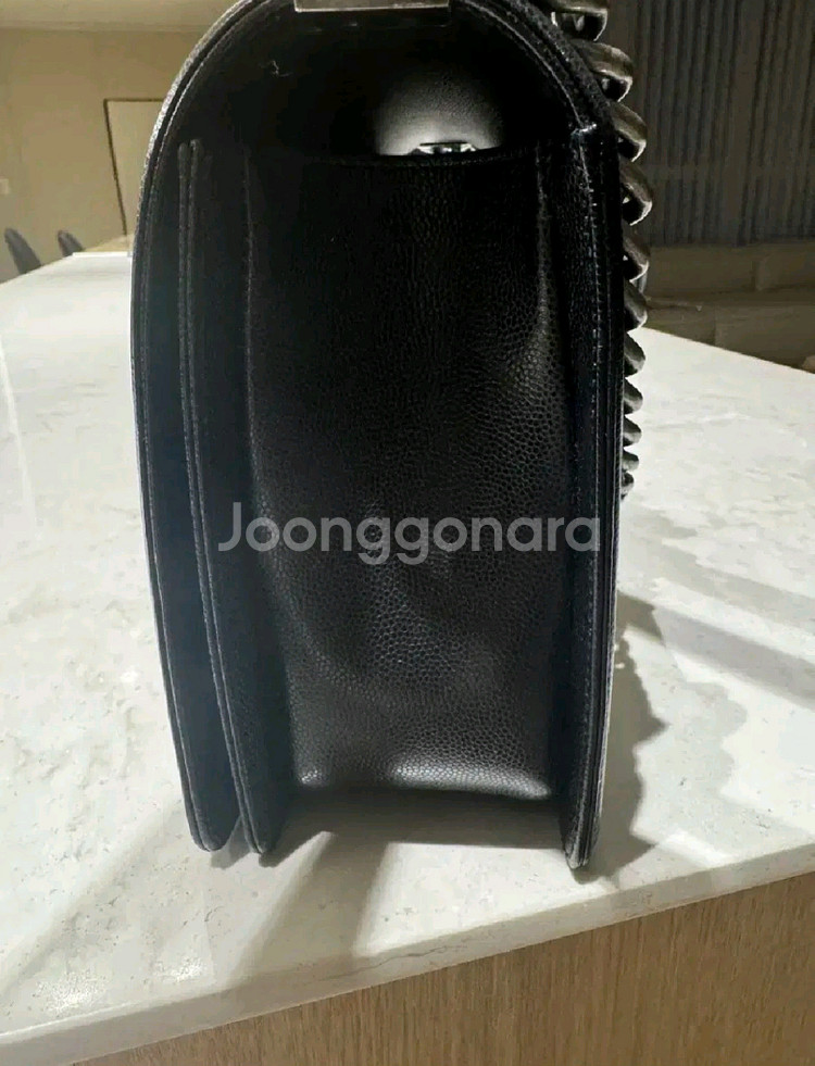 샤넬 보이백 캐비어 뉴미듐(라지)--2