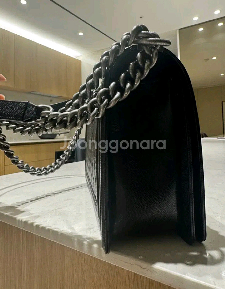 샤넬 보이백 캐비어 뉴미듐(라지)--3