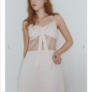 택포) 진훤 착용 lea 르에 리타 홀리데이 드레스 피치