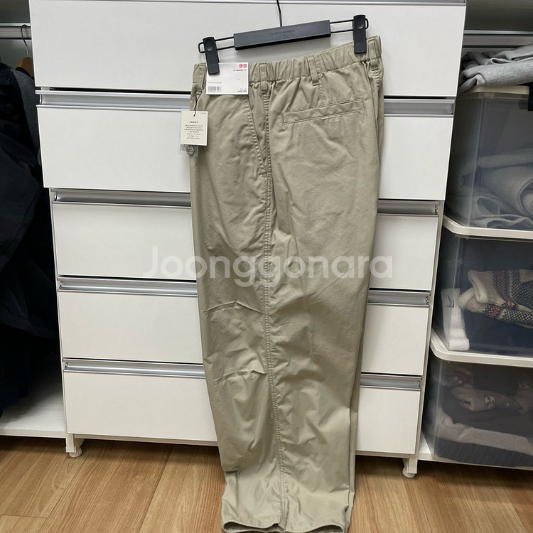 유니클로 와이드파라슈트팬츠 베이지(L)--0