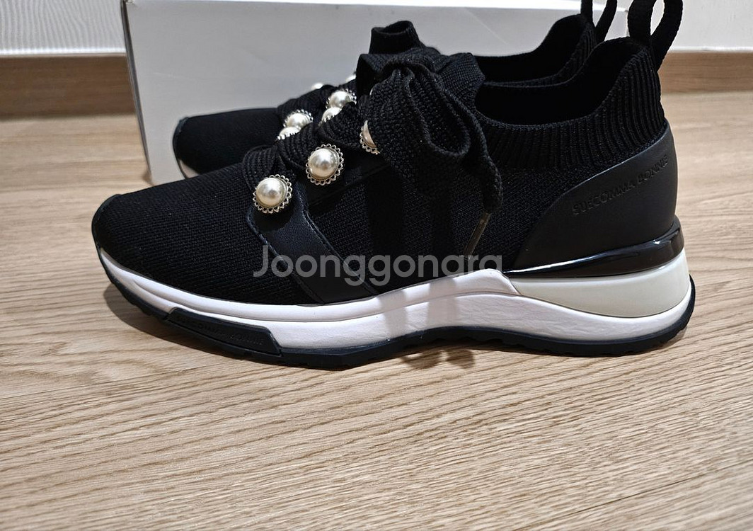 슈콤마보니 스니커즈 운동화--1