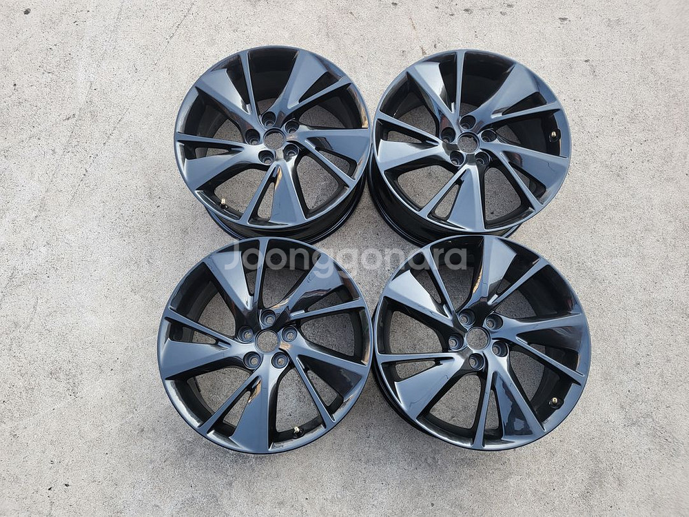 더뉴 제네시스G70 페이스리프트 19인치 블랙휠 순정휠 중고휠--0