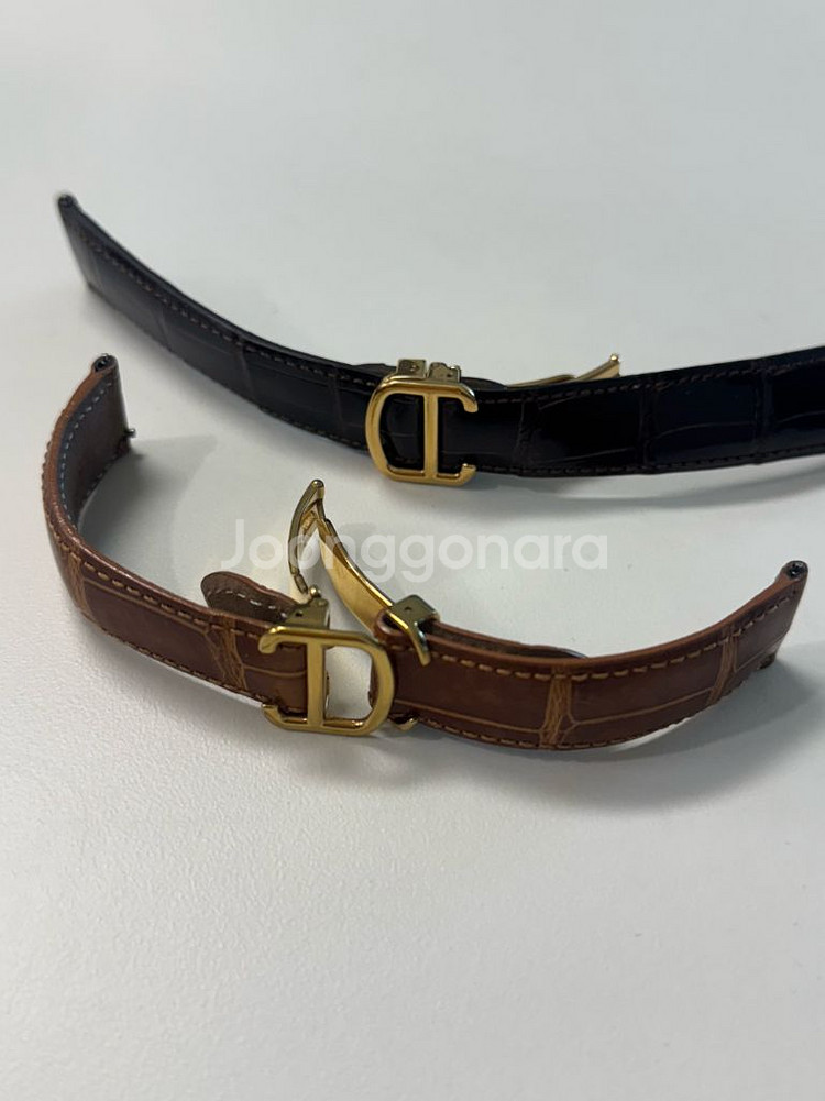 까르띠에 탱크솔로 스몰 옐로우골드--5