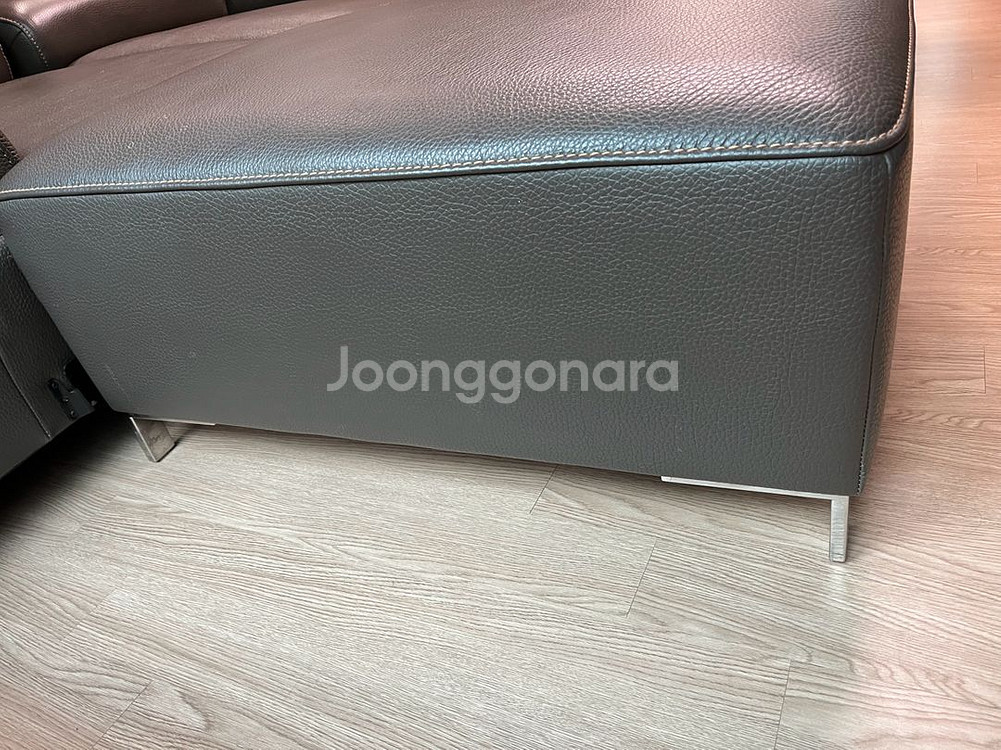 자코모 드렁큰 4인용 가죽 소파--7