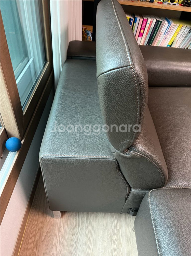 자코모 드렁큰 4인용 가죽 소파--6