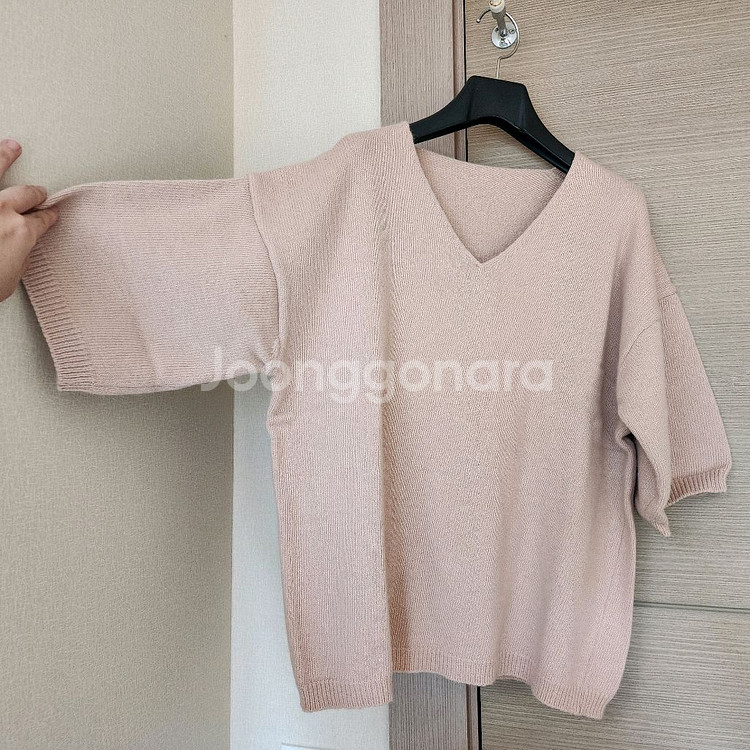 브이넥 반팔니트--1