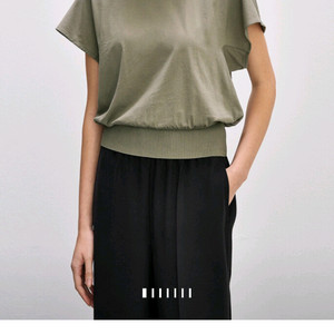 시스템24 텍스처 블록 하프 슬리브 탑