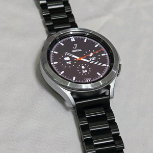 갤럭시 워치4 클래식 46mm 실버