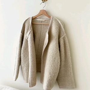 츄니토리 부클가디건자켓 아이보리 미개봉새상품 팔아요