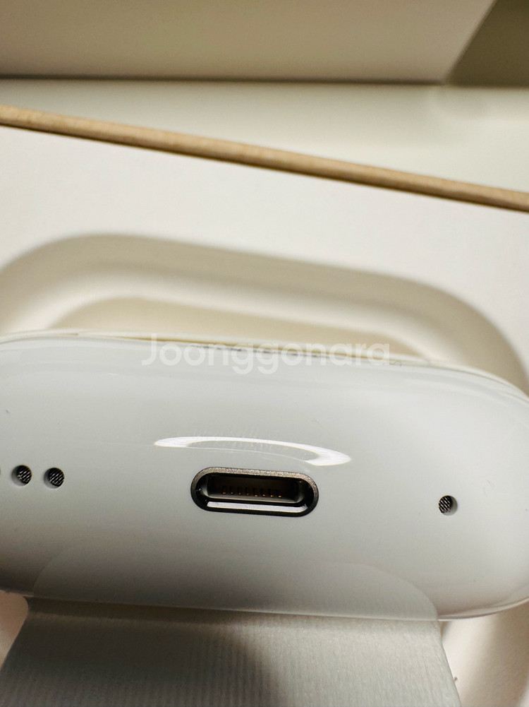 미사용 새제품 에어팟 프로 2세대 풀박스--2