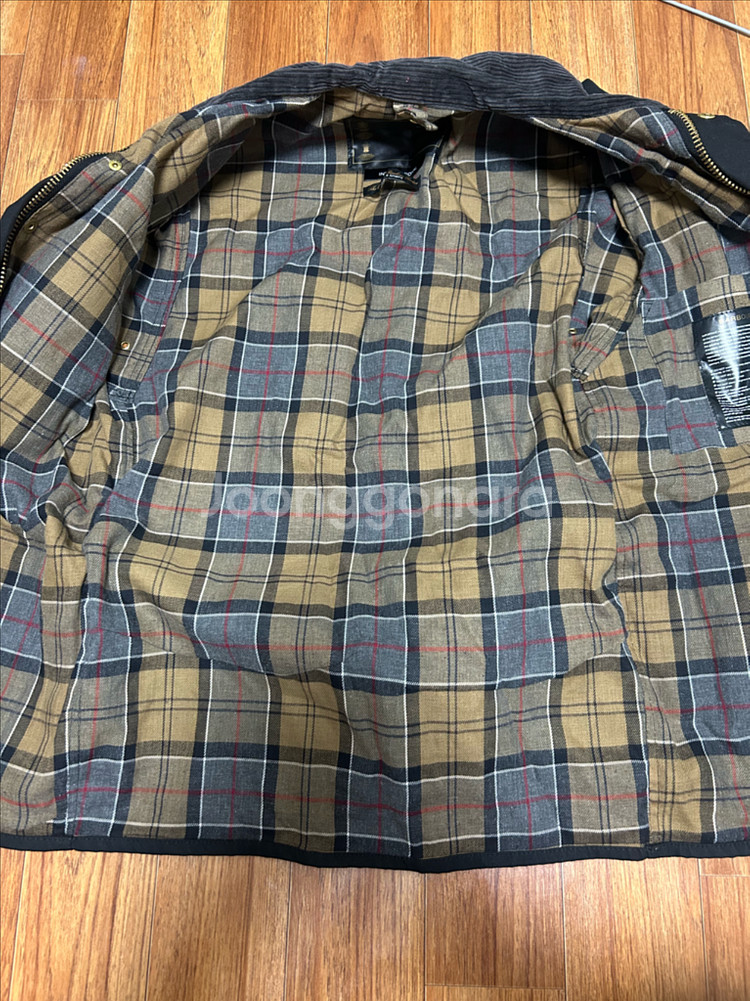 바버 인터네셔널a7 34사이즈 팝니다!--2