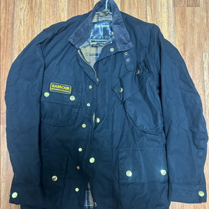 바버 인터네셔널a7 34사이즈 팝니다!