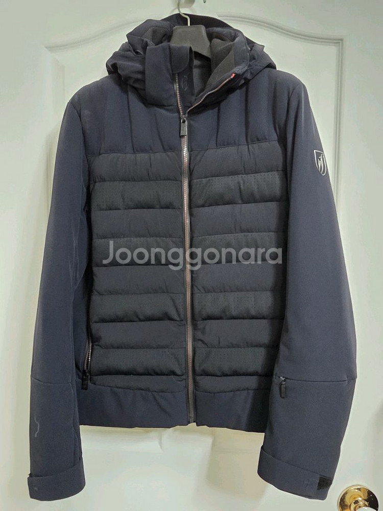 토니세일러 남성 스키복 세트 판매합니다--0