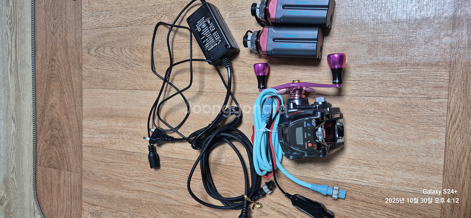 시보그 200j-dh 전동릴 팝니다.--4