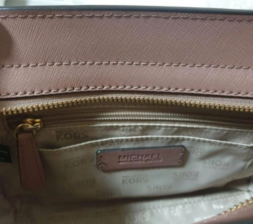 마이클코어스 티나 메신저 토트백 더스티로즈--4