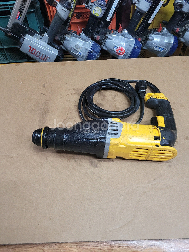 디월트함마드릴 D25143 앙카드릴 로타리함마드릴 유선--8