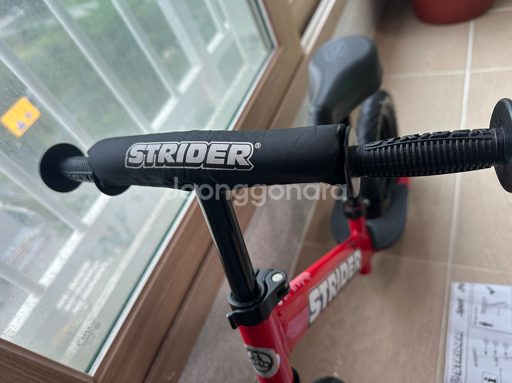 스트라이더 12인치 레드 밸런스바이크--9