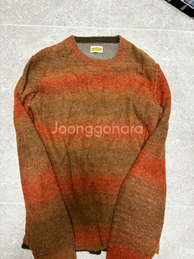 스트라이프 니트 스웨터 인터메조 100--0