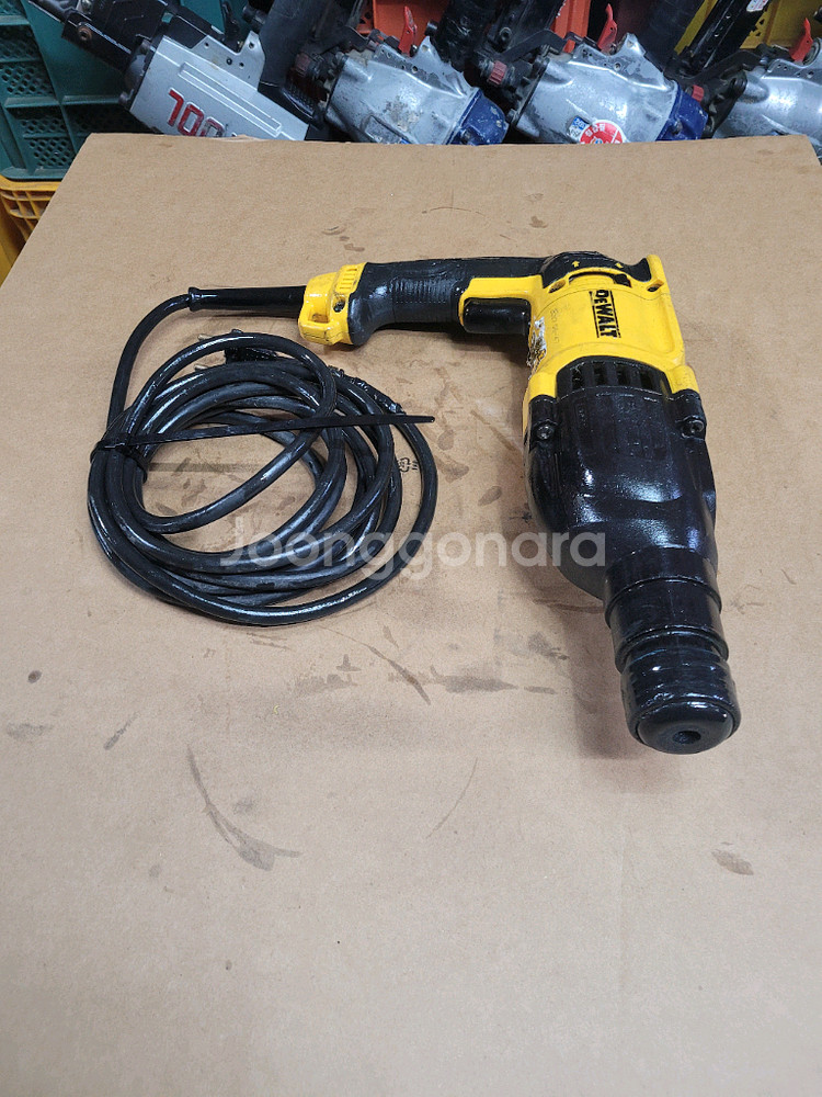 디월트함마드릴 D25132 앙카드릴 로타리함마드릴--7