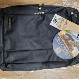 리바케이스15.6인치 노트북백팩 RIVACASE8262