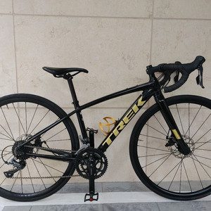 22년 트렉 도마니al2 디스크 입문 로드자전거 44사