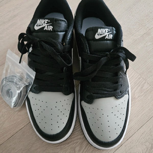 나이키 에어조던1 레트로 로우 OG