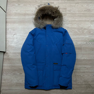 아크네스트 패딩 점퍼