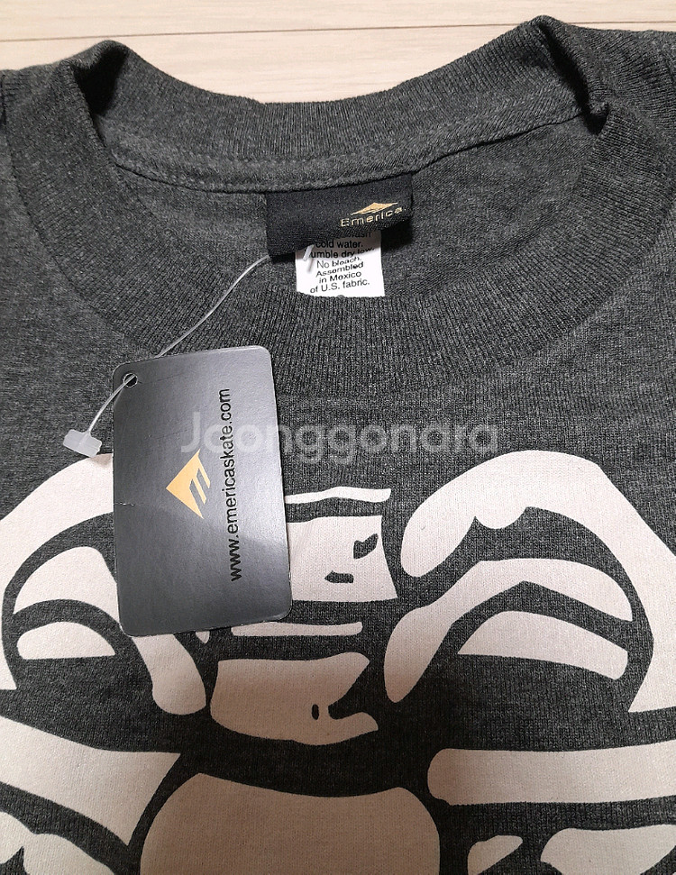 (새상품) 이메리카 긴팔티셔츠 (S)--3