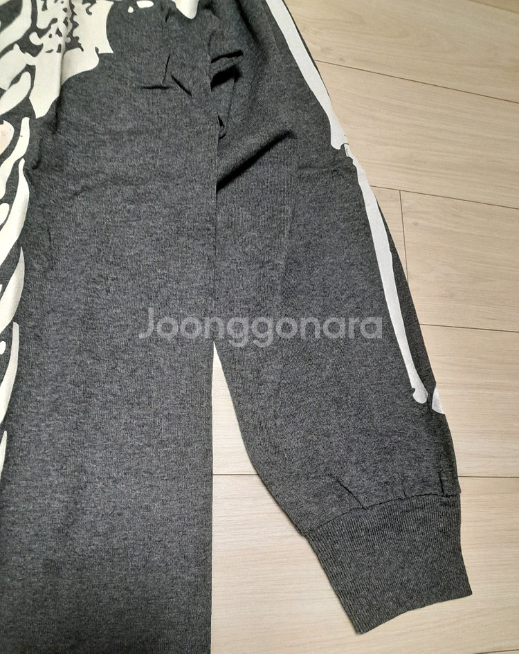 (새상품) 이메리카 긴팔티셔츠 (S)--4