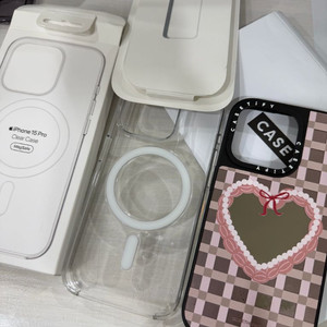 아이폰15프로 케이스 팝니다 이나연케이스