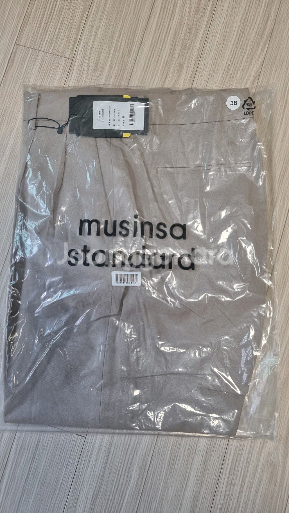 뮤신사 스탠다드 코튼 봄버 자켓--4