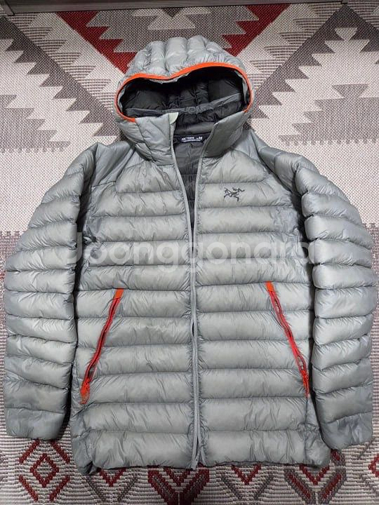 아크테릭스 세륨 후디 M 사이즈 판매합니다--0