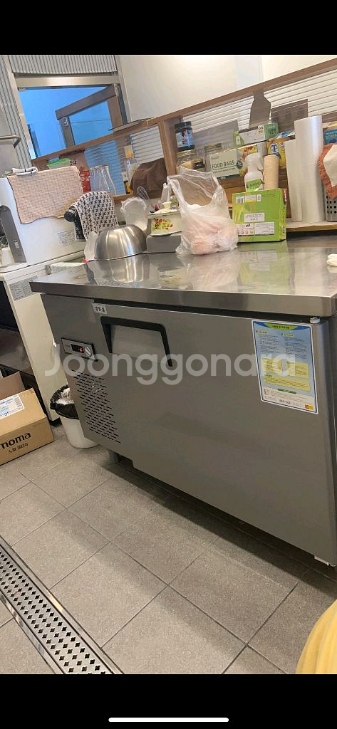 우성 테이블냉동고 CWS-124FT(직냉 작업대 냉동고)--0