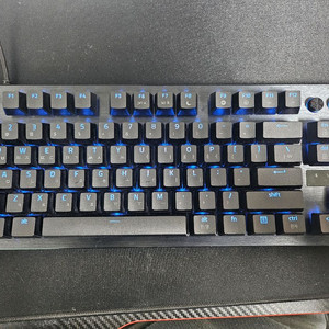 레이저 헌츠맨 V3 pro tkl 게이밍키보드