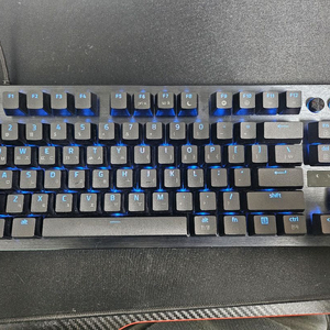 레이저 헌츠맨 V3 pro tkl 게이밍키보드