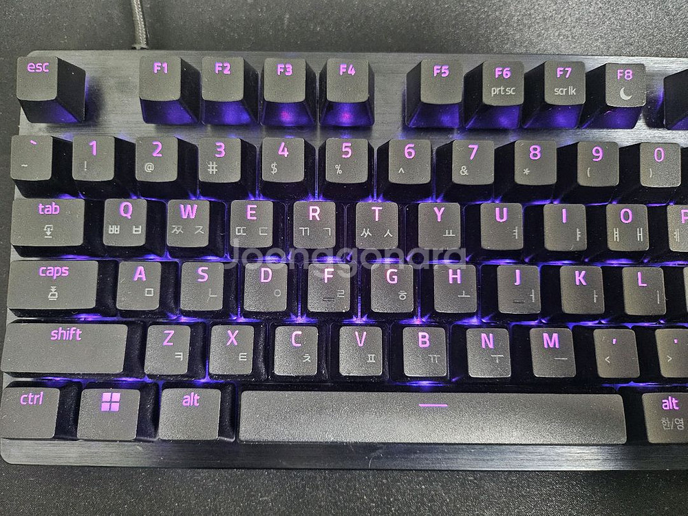 레이저 헌츠맨 V3 pro tkl 게이밍키보드--2