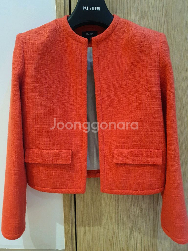 Theory 여성 트위드자켓 새상품 판매합니다!--0