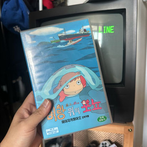 벼랑 위의 포뇨 VHS 비디오테이프 이미지